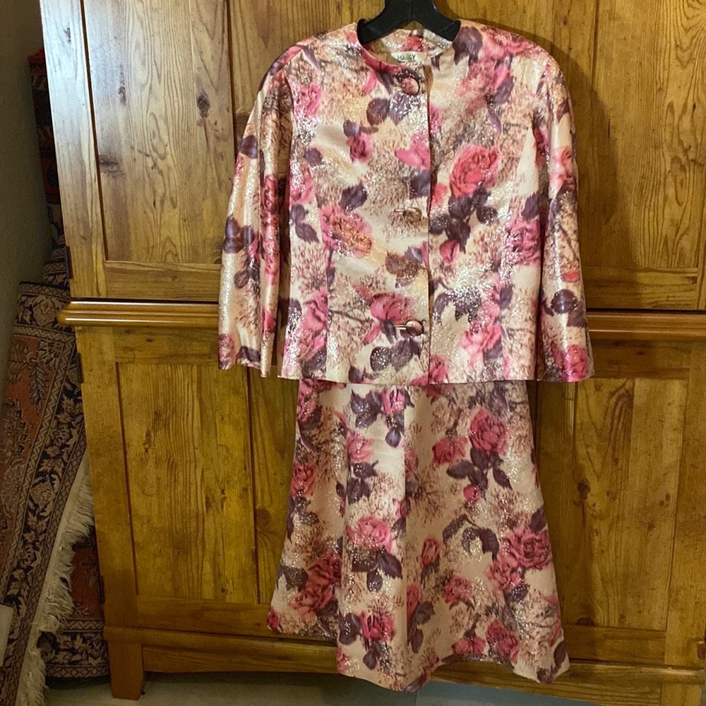 Maggy Rough PARIS custom suit